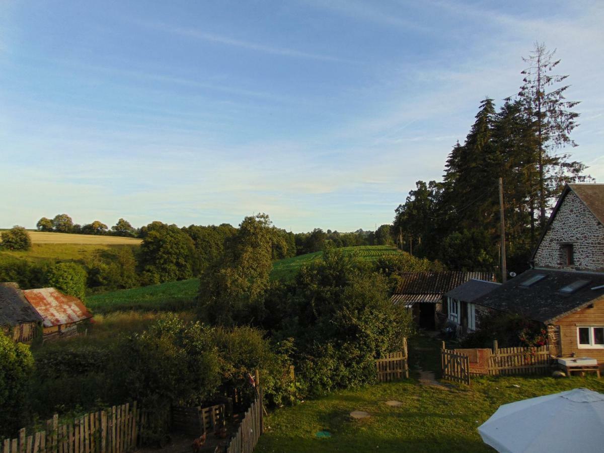 Le Domaine Villa Saint-Symphorien-des-Monts ภายนอก รูปภาพ